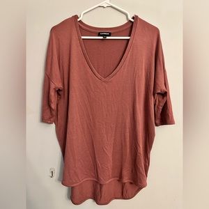 Maroon EXPRESS Tee 💕